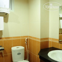 Canh Buom Hotel 