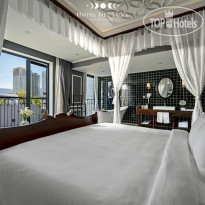 Hotel Del Luna by LUK GLOBAL 