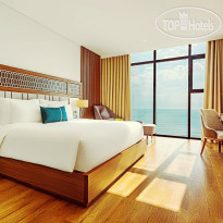 Peninsula Hotel Danang 