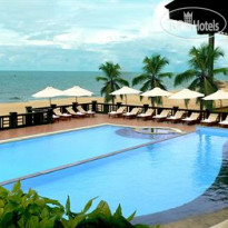 Tropicana Beach Resort & Spa 