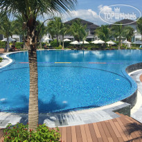 Kosmos Phu Quoc Apart Hotel 