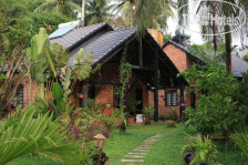 Coco Palm Beach Resort & Spa 3*