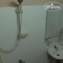 Vy Khanh Guesthouse 