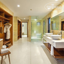 Cam Ranh Riviera Beach Resort & Spa