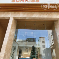 Sun Kiss Hotel 