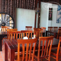 Saigon Cafe Guesthouse 