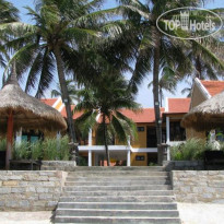 Zenora Beach Resort 