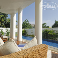 Azerai Ke Ga Bay Empress Villa pool