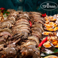 Golden Coast Resort & Spa Buffet Dinner 14 - Golden Coas