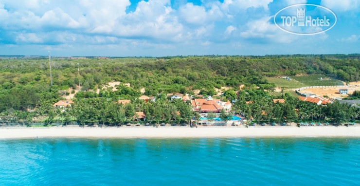 Golden Coast Resort & Spa