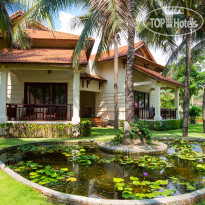 Golden Coast Resort & Spa Deluxe garden view - Golden Co