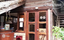 Joe s Guest House 2*