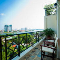 Saigon Domaine Luxury Residences 