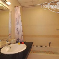 Kin Hotel Thai Van Lung 