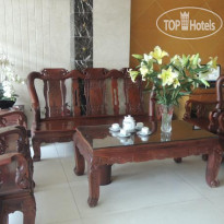 Binh Hung Hotel 