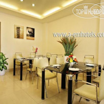 A & Em 150 Le Thanh Ton Hotel Отель