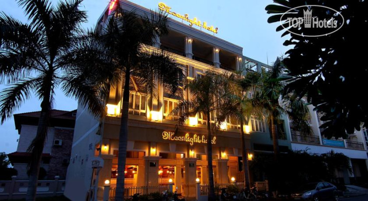 Фотографии отеля  Moonlight Hotel Saigon South 2*