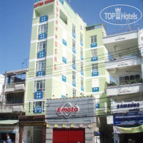 Quynh Huong Hotel 