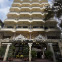 Royal Dragon Hotel 