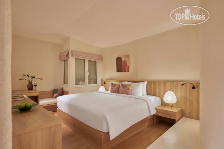 Silverland May Hotel