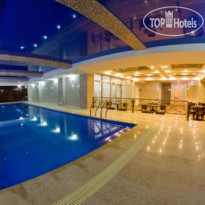 Plaza Hotel Bishkek Крытый бассейн