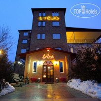 Rich Hotel Вид с улицы