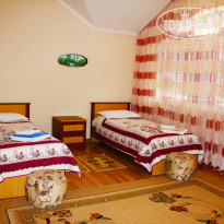 Три Короны