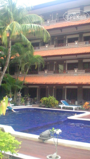 Фото Puri Tanah Lot Hotel