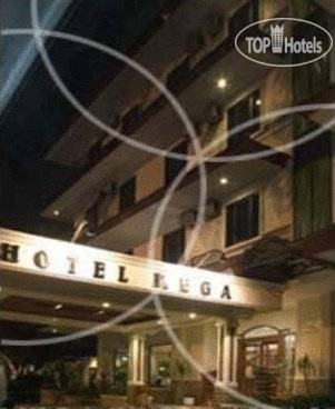 Фотографии отеля  Mega Hotel  Proklamasi 2*