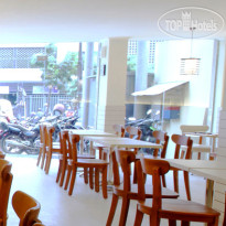 Glassio Hotel Roxy Jakarta