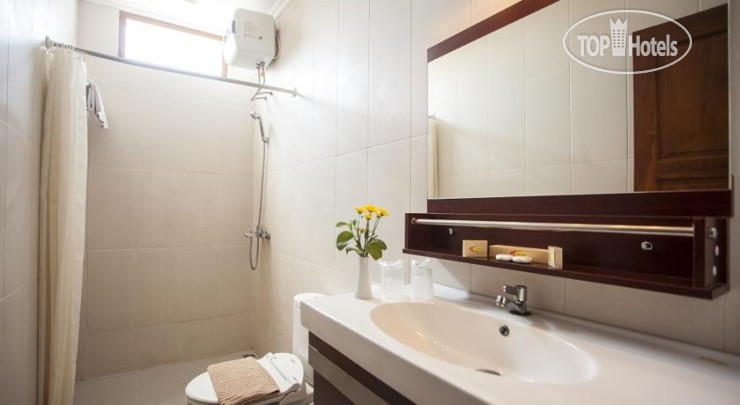 Новые добавленные фото туристов Rosalia Indah Hotel 2*