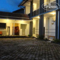 Pendowo Huis Guest House 