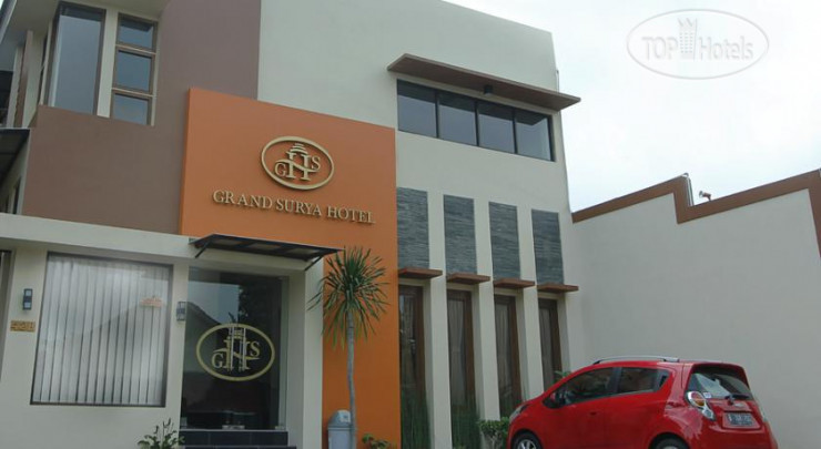 Фотографии отеля  Grand Surya Hotel Yogyakarta 2*