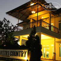Savitry Country Hotel 