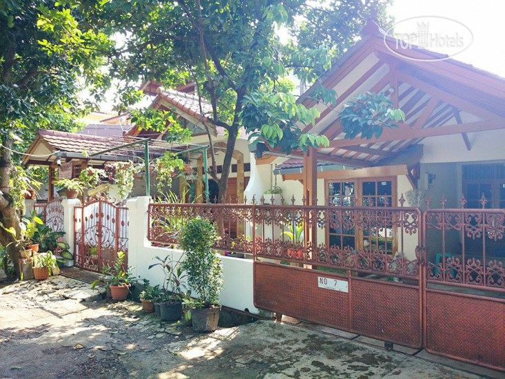 Фотографии отеля  Bogor Hostel 