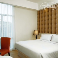 Yasmin Karawaci Hotel Улучшенный номер