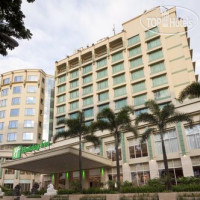 Holiday Inn Bandung 4*