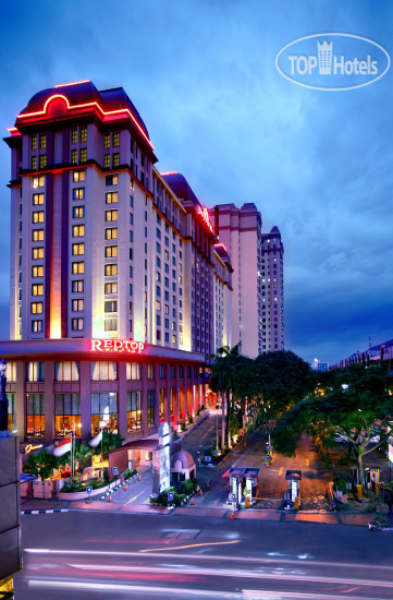 Фотографии отеля  Redtop Hotel Jakarta 5*