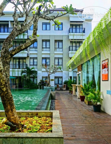 Фотографии отеля  Grand Kuta Hotel and Residence 4*