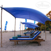 Sudamala Resort, Sanur Собственный пляж