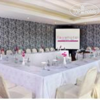 Fave Hotel Denpasar Aston