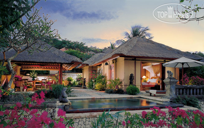 Фотографии отеля  Four Seasons Resort Bali at Jimbaran Bay 5*