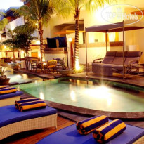 Marbella Pool Suites