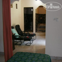 Chonos Hotel Lovina 