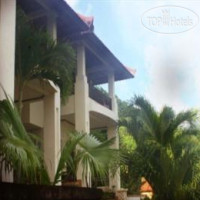 Bali Amed Bungalows 2*
