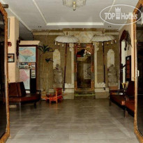 Grand Chandra Hotel