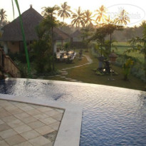 Aruna Villa