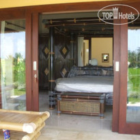 Aruna Villa