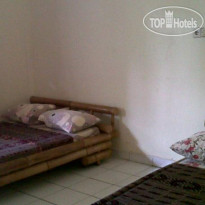 Dewi Ayu Accommodation 