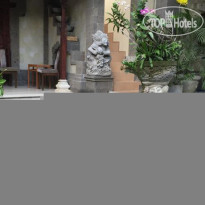 Teja Guest House & Gallery